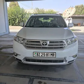 Toyota Highlander 2011