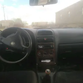 Opel Astra 2000
