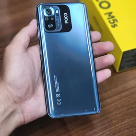Poco M5S