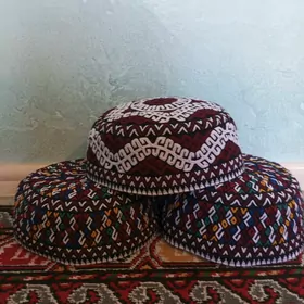 Ýomut tahýa