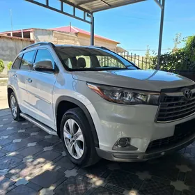 Toyota Highlander 2015