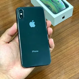 iPhone XS