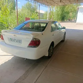 Toyota Camry 2005
