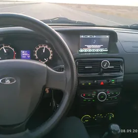 Lada Priora 2015