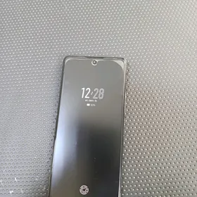 Tecno camon 30