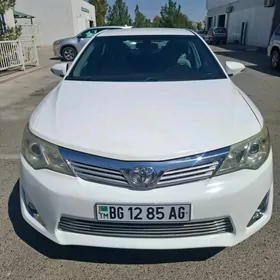 Toyota Camry 2011