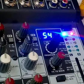 Behringer pult