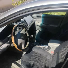 Toyota Camry 2004
