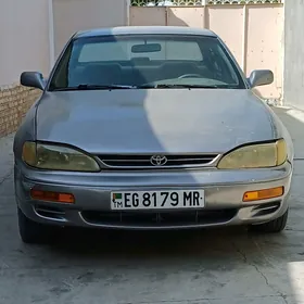 Toyota Camry 1996