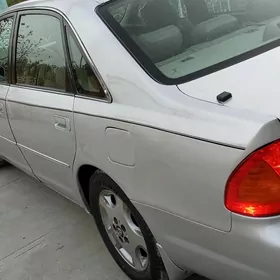 Toyota Avalon 2000
