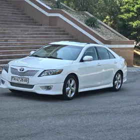 Toyota Camry 2010