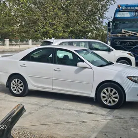 Toyota Camry 2003