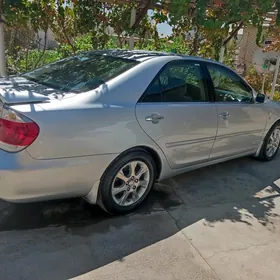 Toyota Camry 2005