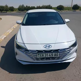 Hyundai Elantra 2021