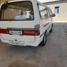 Toyota Hiace 1992