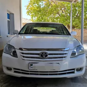Toyota Avalon 2005