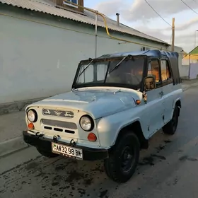 UAZ 469 1998