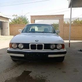 BMW 525 1990