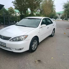 Toyota Camry 2003