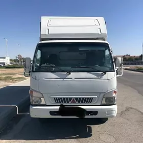 Mitsubishi Canter 2006