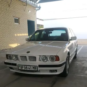 BMW 525 1990