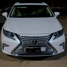 Lexus ES 350 2018