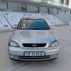 Opel Astra 2003
