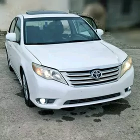 Toyota Avalon 2011