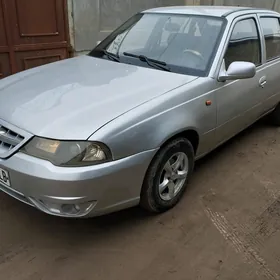 Daewoo Nexia 2011