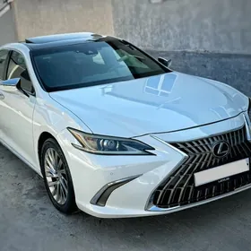 Lexus ES 350 2019