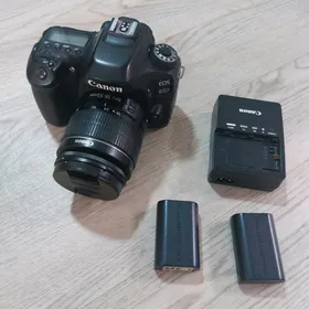 canon 80D