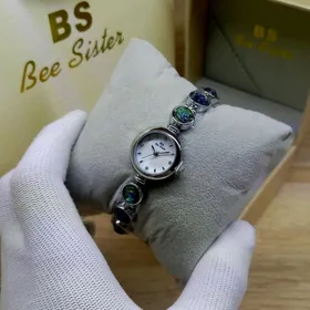Bee Sister sagat часы
