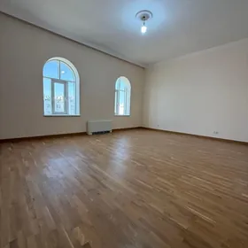 14Tapgyr 5komnat 245m2