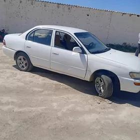 Toyota Corolla 1995