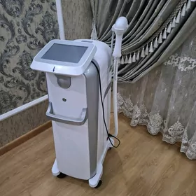 lazerni aparat
