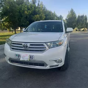 Toyota Highlander 2013