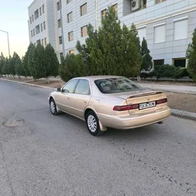 Toyota Camry 1997