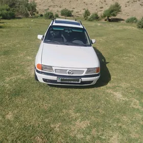 Opel Astra 1992