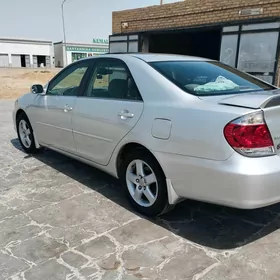 Toyota Camry 2005
