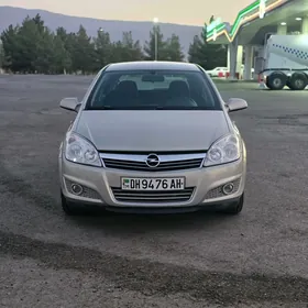 Opel Astra 2009