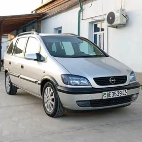 Opel Zafira 2002