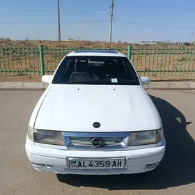 Opel Vectra 1990