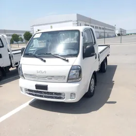 Kia Bongo 2025