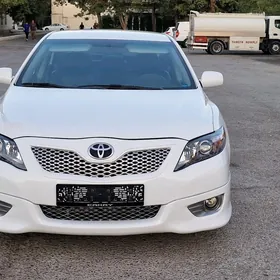 Toyota Camry 2010