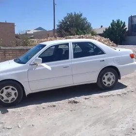 Toyota Corona 1998