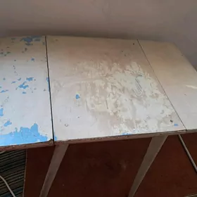 стол