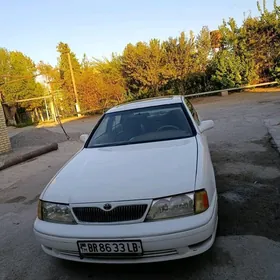 Toyota Avalon 1999