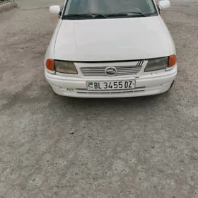 Opel Astra 1998