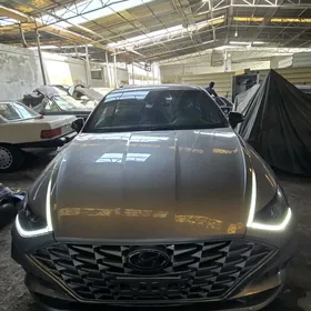 Hyundai Sonata 2021