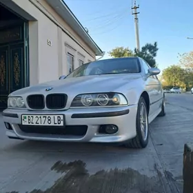 BMW E39 2002
